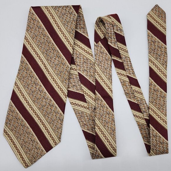 Fairfax for J Riggins Necktie Stripe Geometric Rust Beige  4" W 56.5" L Silk VTG - Picture 1 of 6